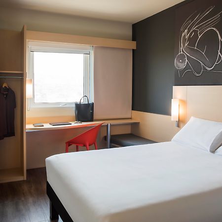 Ibis Irapuato Hotel Ngoại thất bức ảnh