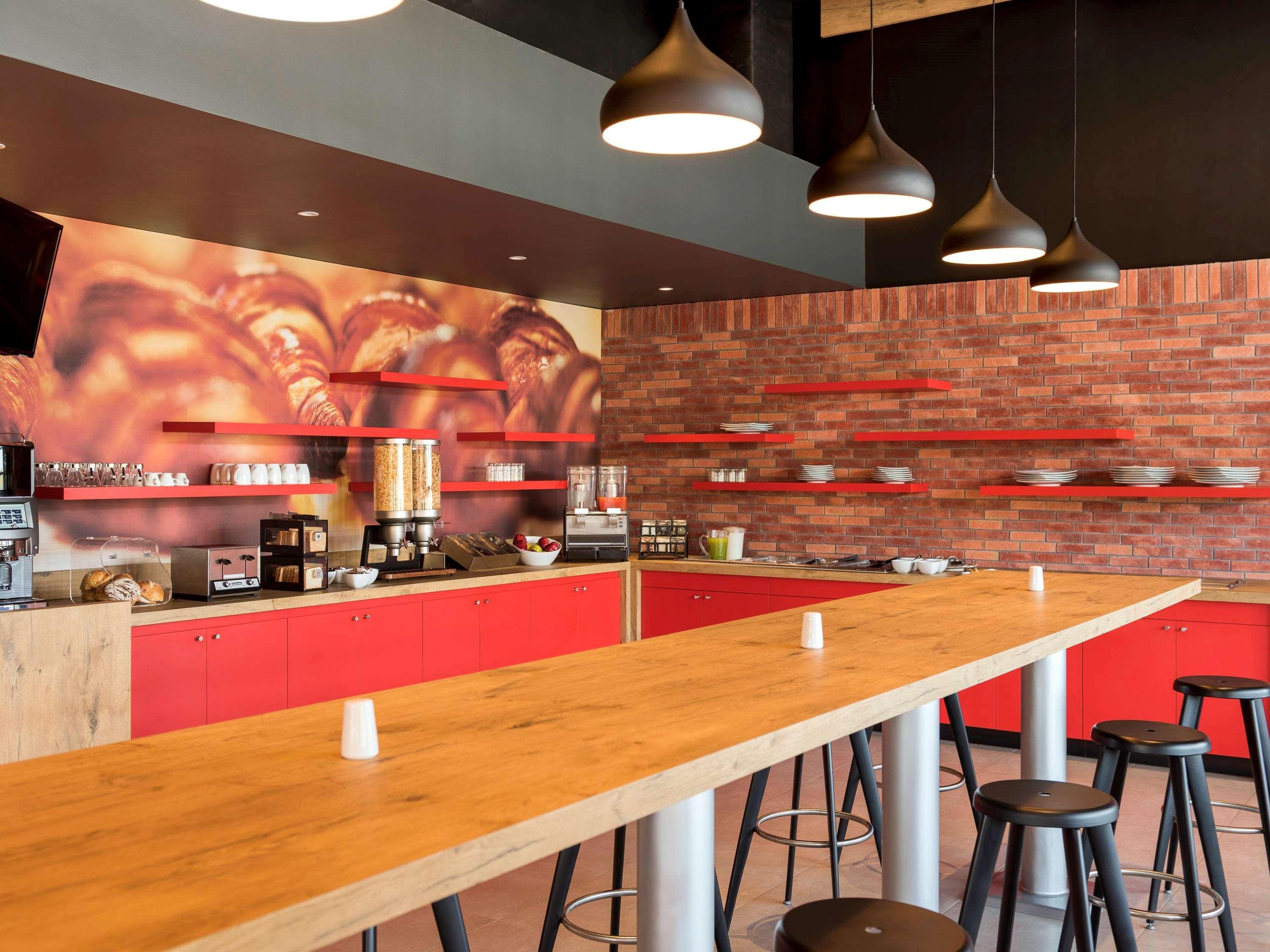 Ibis Irapuato Hotel Ngoại thất bức ảnh