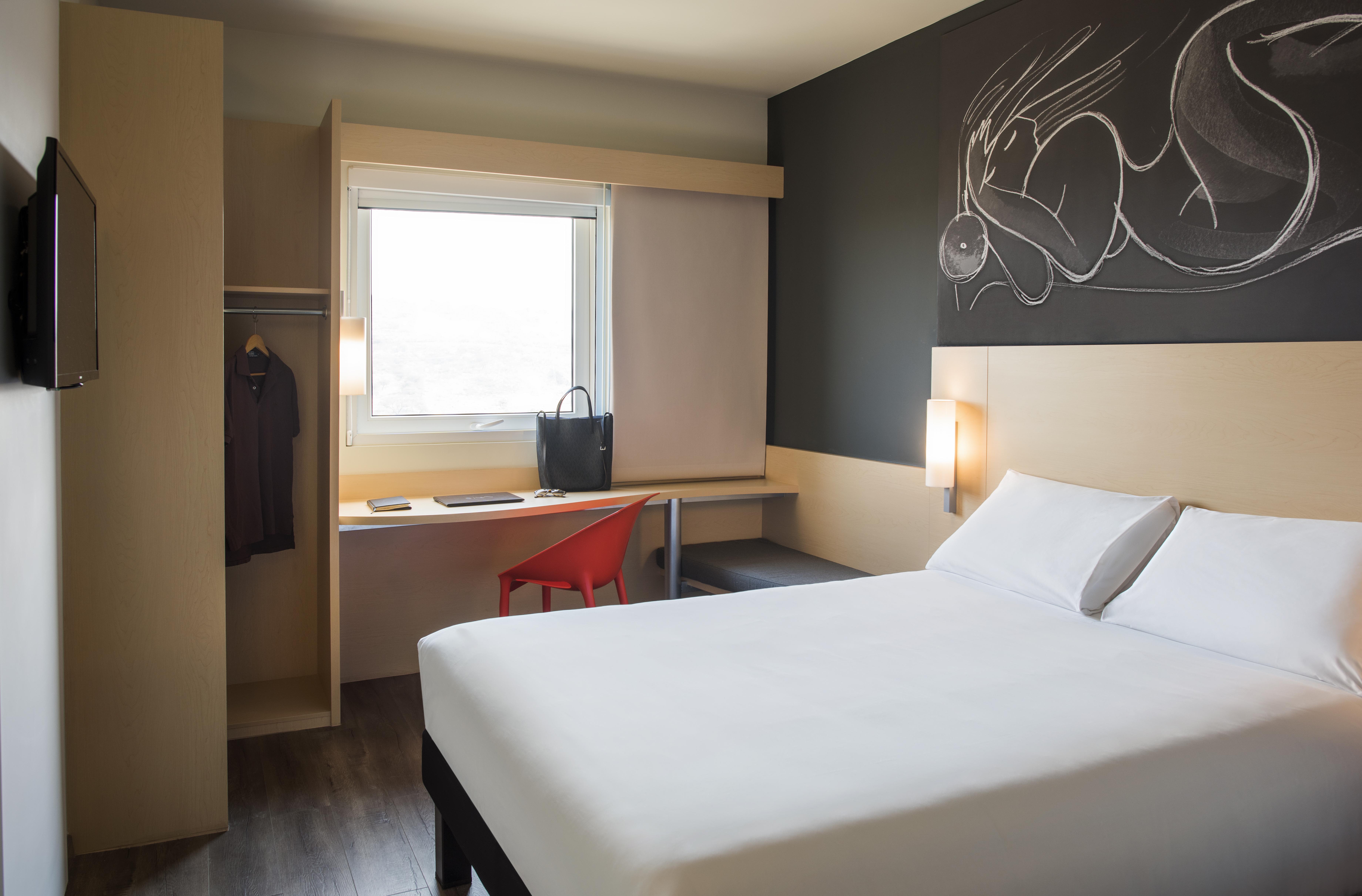 Ibis Irapuato Hotel Ngoại thất bức ảnh